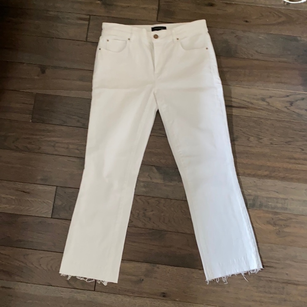 Ann Taylor Kick Crop Modern Fit White Jeans size 2